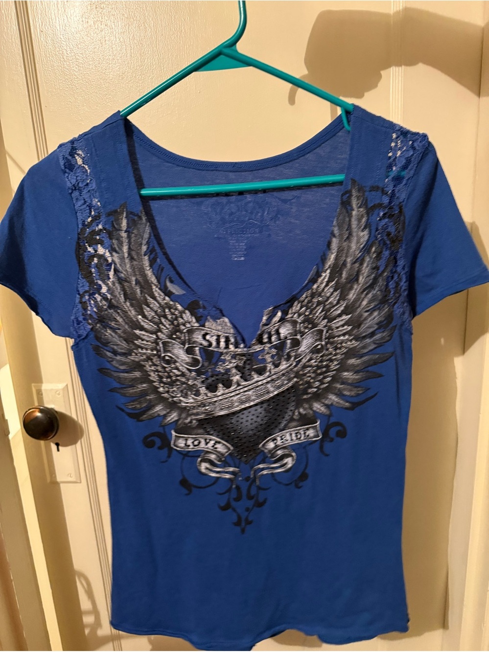 Affliction Graphic shirts